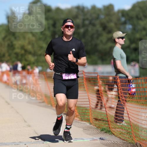 07.09.2025 - 19. Norderstedt Triathlon Michael Strokosch http://msf.ph/oto/8808537 07.09.2025 13:21:35 Laufen 220, 249, 301, 318, 338, 1298 meine-sportfotos.de