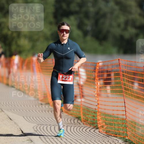 07.09.2025 - 19. Norderstedt Triathlon Michael Strokosch http://msf.ph/oto/8808573 07.09.2025 11:33:54 Laufen 1227 meine-sportfotos.de