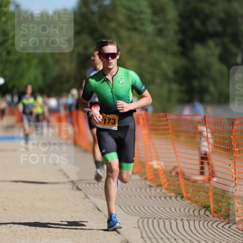 07.09.2025 - 19. Norderstedt Triathlon Michael Strokosch http://msf.ph/oto/8808625 07.09.2025 11:34:19 Laufen 276, 1173 meine-sportfotos.de