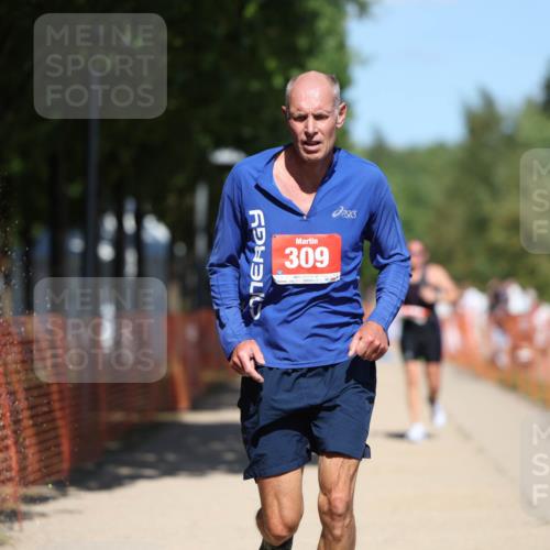 07.09.2025 - 19. Norderstedt Triathlon Michael Strokosch http://msf.ph/oto/8808707 07.09.2025 13:22:09 Laufen 309, 718, 744, 825 meine-sportfotos.de
