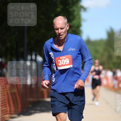 07.09.2025 - 19. Norderstedt Triathlon Michael Strokosch http://msf.ph/oto/8808718 07.09.2025 13:22:09 Laufen 309, 718, 744, 825 meine-sportfotos.de