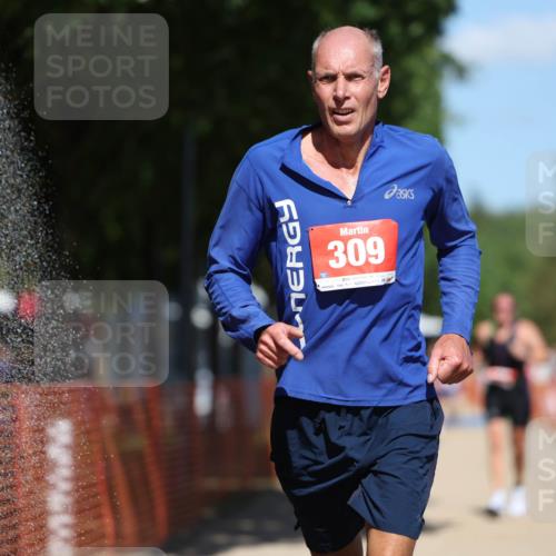 07.09.2025 - 19. Norderstedt Triathlon Michael Strokosch http://msf.ph/oto/8808722 07.09.2025 13:22:10 Laufen 309, 744, 825 meine-sportfotos.de