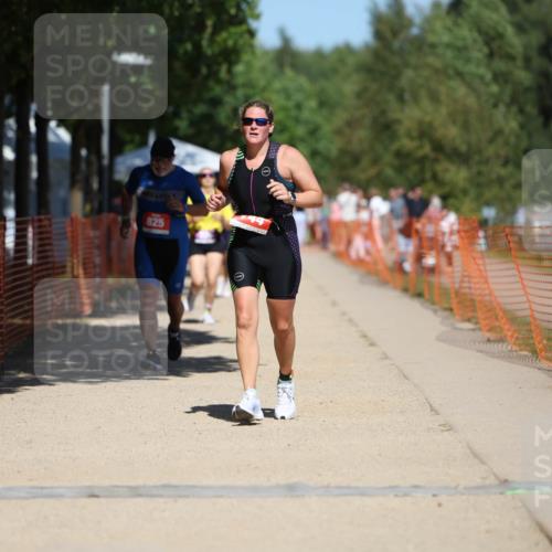 07.09.2025 - 19. Norderstedt Triathlon Michael Strokosch http://msf.ph/oto/8808752 07.09.2025 13:22:13 Laufen 309, 329, 744, 825 meine-sportfotos.de