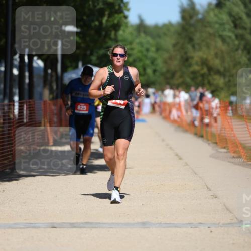 07.09.2025 - 19. Norderstedt Triathlon Michael Strokosch http://msf.ph/oto/8808761 07.09.2025 13:22:13 Laufen 309, 329, 744, 825 meine-sportfotos.de