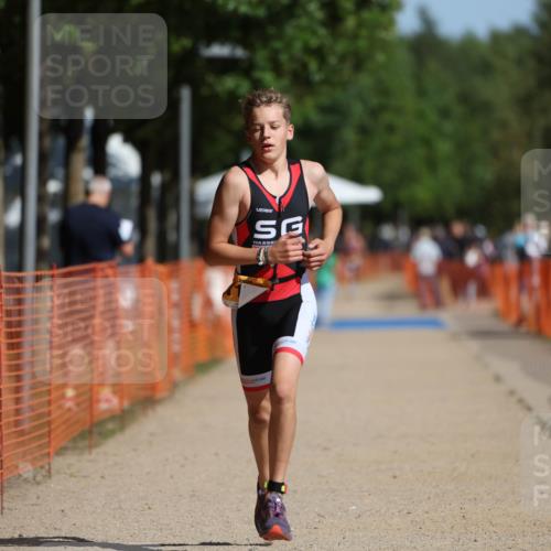 07.09.2025 - 19. Norderstedt Triathlon Michael Strokosch http://msf.ph/oto/8808821 07.09.2025 11:35:21 Laufen 1162, 1172 meine-sportfotos.de