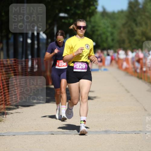 07.09.2025 - 19. Norderstedt Triathlon Michael Strokosch http://msf.ph/oto/8808838 07.09.2025 13:22:20 Laufen 329, 825, 1256 meine-sportfotos.de