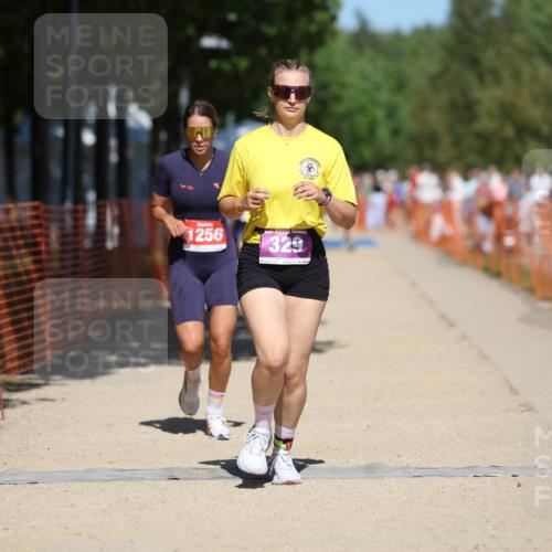 07.09.2025 - 19. Norderstedt Triathlon Michael Strokosch http://msf.ph/oto/8808842 07.09.2025 13:22:20 Laufen 329, 825, 1256 meine-sportfotos.de