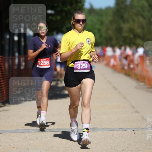 07.09.2025 - 19. Norderstedt Triathlon Michael Strokosch http://msf.ph/oto/8808850 07.09.2025 13:22:21 Laufen 329, 334, 825, 1256 meine-sportfotos.de