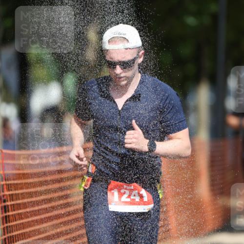 07.09.2025 - 19. Norderstedt Triathlon Michael Strokosch http://msf.ph/oto/8808856 07.09.2025 12:45:11 Laufen 729, 1241, 1343 meine-sportfotos.de
