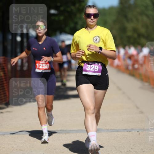 07.09.2025 - 19. Norderstedt Triathlon Michael Strokosch http://msf.ph/oto/8808857 07.09.2025 13:22:21 Laufen 329, 334, 825, 1256 meine-sportfotos.de