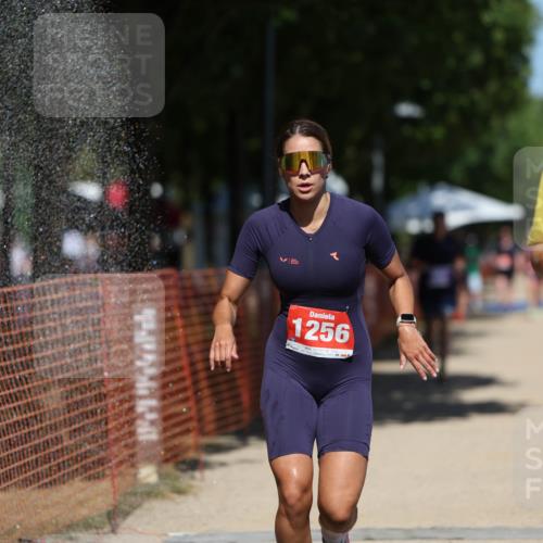 07.09.2025 - 19. Norderstedt Triathlon Michael Strokosch http://msf.ph/oto/8808861 07.09.2025 13:22:22 Laufen 329, 334, 1256 meine-sportfotos.de