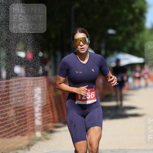 07.09.2025 - 19. Norderstedt Triathlon Michael Strokosch http://msf.ph/oto/8808865 07.09.2025 13:22:22 Laufen 329, 334, 1256 meine-sportfotos.de