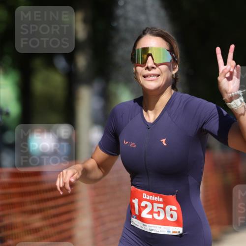 07.09.2025 - 19. Norderstedt Triathlon Michael Strokosch http://msf.ph/oto/8808882 07.09.2025 13:22:23 Laufen 329, 334, 1256 meine-sportfotos.de