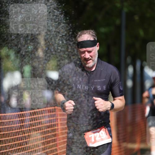 07.09.2025 - 19. Norderstedt Triathlon Michael Strokosch http://msf.ph/oto/8808883 07.09.2025 12:45:14 Laufen 729, 1241, 1343 meine-sportfotos.de