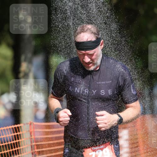 07.09.2025 - 19. Norderstedt Triathlon Michael Strokosch http://msf.ph/oto/8808895 07.09.2025 12:45:15 Laufen 729, 1241, 1343 meine-sportfotos.de