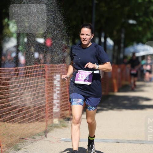 07.09.2025 - 19. Norderstedt Triathlon Michael Strokosch http://msf.ph/oto/8808898 07.09.2025 13:22:28 Laufen 334 meine-sportfotos.de