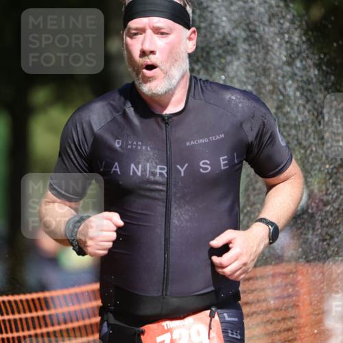 07.09.2025 - 19. Norderstedt Triathlon Michael Strokosch http://msf.ph/oto/8808903 07.09.2025 12:45:15 Laufen 729, 1241, 1343 meine-sportfotos.de