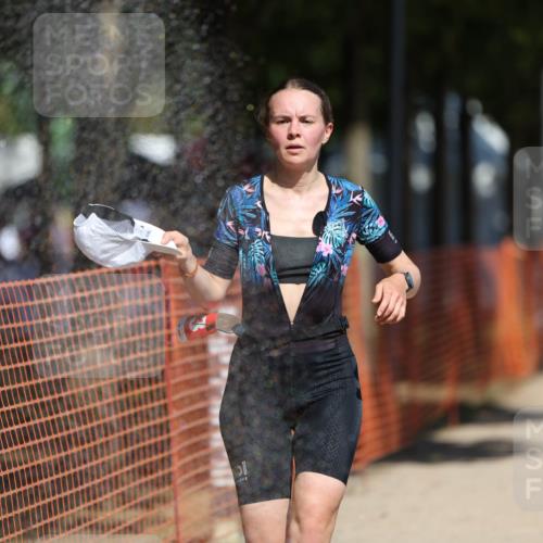 07.09.2025 - 19. Norderstedt Triathlon Michael Strokosch http://msf.ph/oto/8808927 07.09.2025 12:45:17 Laufen 729, 1272, 1343 meine-sportfotos.de