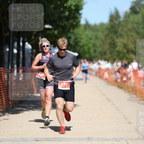 07.09.2025 - 19. Norderstedt Triathlon Michael Strokosch http://msf.ph/oto/8808946 07.09.2025 13:22:37 Laufen 277, 747 meine-sportfotos.de