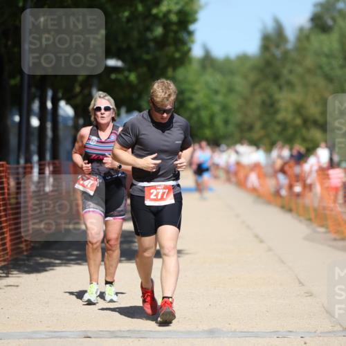 07.09.2025 - 19. Norderstedt Triathlon Michael Strokosch http://msf.ph/oto/8808950 07.09.2025 13:22:37 Laufen 277, 747 meine-sportfotos.de