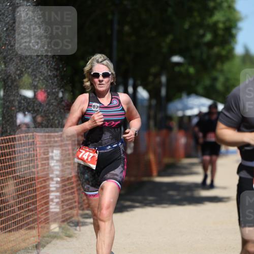 07.09.2025 - 19. Norderstedt Triathlon Michael Strokosch http://msf.ph/oto/8808973 07.09.2025 13:22:39 Laufen 211, 277, 747 meine-sportfotos.de