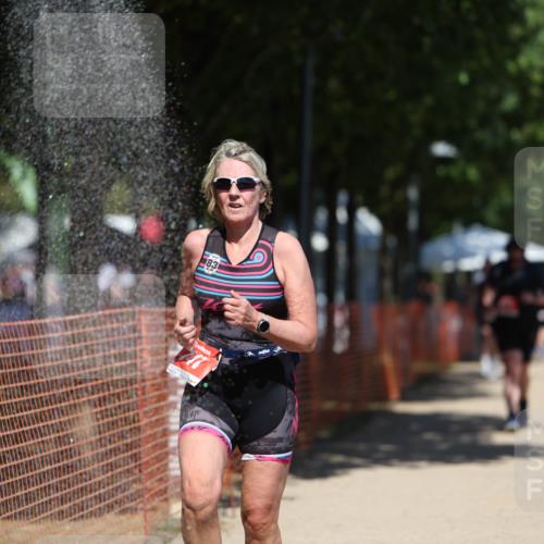 07.09.2025 - 19. Norderstedt Triathlon Michael Strokosch http://msf.ph/oto/8808977 07.09.2025 13:22:39 Laufen 211, 277, 747 meine-sportfotos.de