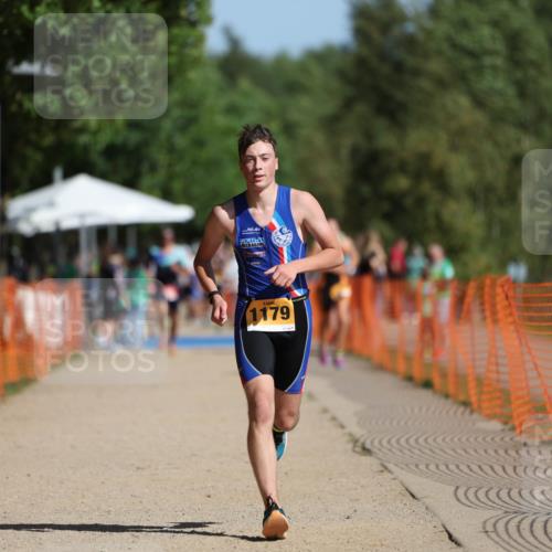 07.09.2025 - 19. Norderstedt Triathlon Michael Strokosch http://msf.ph/oto/8808986 07.09.2025 11:35:51 Laufen 1179, 1186 meine-sportfotos.de