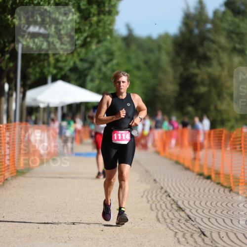 07.09.2025 - 19. Norderstedt Triathlon Michael Strokosch http://msf.ph/oto/8808997 07.09.2025 10:35:06 Laufen 1114 meine-sportfotos.de