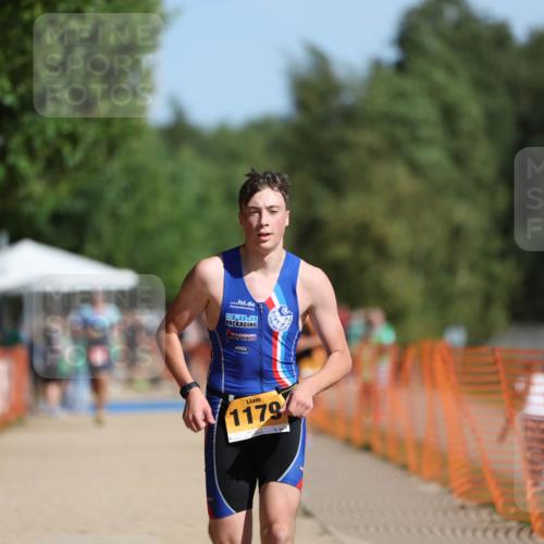 07.09.2025 - 19. Norderstedt Triathlon Michael Strokosch http://msf.ph/oto/8809004 07.09.2025 11:35:53 Laufen 1179, 1211 meine-sportfotos.de