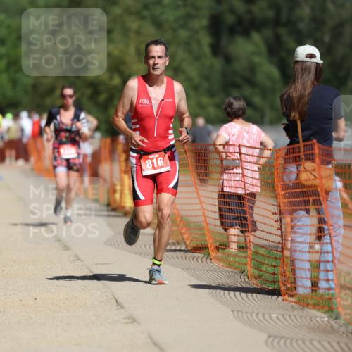07.09.2025 - 19. Norderstedt Triathlon Michael Strokosch http://msf.ph/oto/8809039 07.09.2025 12:45:38 Laufen 184, 267, 816, 1386, 1397 meine-sportfotos.de