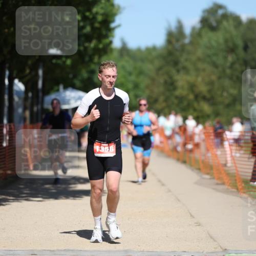 07.09.2025 - 19. Norderstedt Triathlon Michael Strokosch http://msf.ph/oto/8809041 07.09.2025 13:22:50 Laufen 211, 742, 766, 1356 meine-sportfotos.de