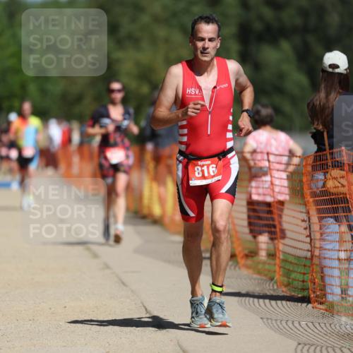 07.09.2025 - 19. Norderstedt Triathlon Michael Strokosch http://msf.ph/oto/8809064 07.09.2025 12:45:40 Laufen 184, 245, 267, 816, 1386, 1397 meine-sportfotos.de