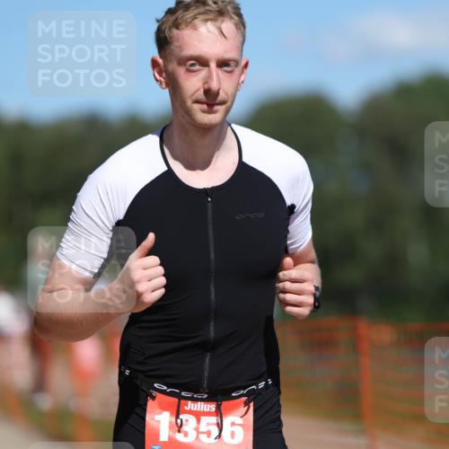 07.09.2025 - 19. Norderstedt Triathlon Michael Strokosch http://msf.ph/oto/8809080 07.09.2025 13:22:52 Laufen 742, 766, 1356 meine-sportfotos.de