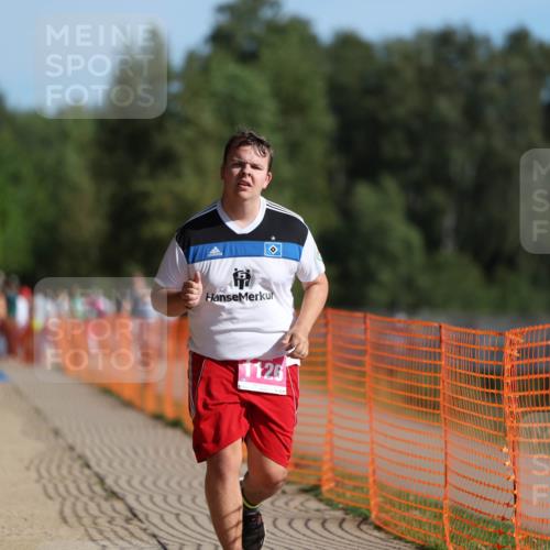 07.09.2025 - 19. Norderstedt Triathlon Michael Strokosch http://msf.ph/oto/8809087 07.09.2025 10:35:14 Laufen 1114, 1126 meine-sportfotos.de
