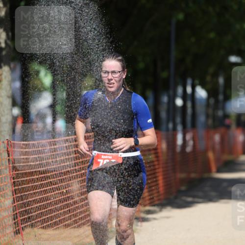 07.09.2025 - 19. Norderstedt Triathlon Michael Strokosch http://msf.ph/oto/8809104 07.09.2025 13:22:55 Laufen 742, 766, 1356 meine-sportfotos.de