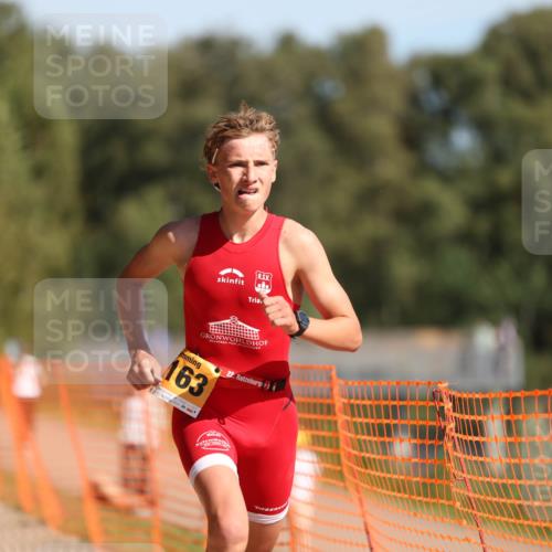 07.09.2025 - 19. Norderstedt Triathlon Michael Strokosch http://msf.ph/oto/8809106 07.09.2025 11:36:03 Laufen 749, 1163, 1208, 1211 meine-sportfotos.de