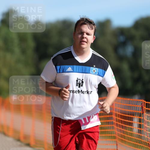 07.09.2025 - 19. Norderstedt Triathlon Michael Strokosch http://msf.ph/oto/8809111 07.09.2025 10:35:16 Laufen 1126 meine-sportfotos.de