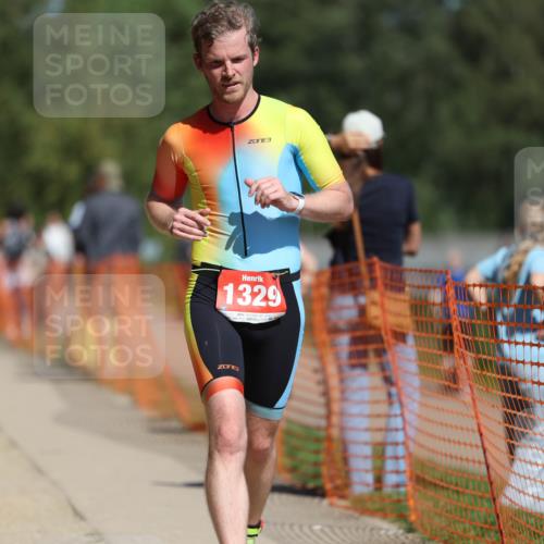 07.09.2025 - 19. Norderstedt Triathlon Michael Strokosch http://msf.ph/oto/8809134 07.09.2025 12:45:50 Laufen 226, 245, 1246, 1329, 1386 meine-sportfotos.de