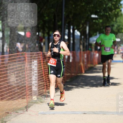 07.09.2025 - 19. Norderstedt Triathlon Michael Strokosch http://msf.ph/oto/8809142 07.09.2025 13:23:06 Laufen 327, 348, 707 meine-sportfotos.de