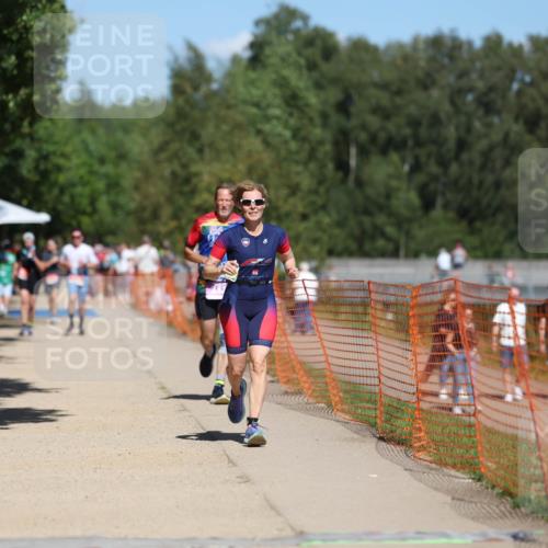 07.09.2025 - 19. Norderstedt Triathlon Michael Strokosch http://msf.ph/oto/8809216 07.09.2025 13:23:21 Laufen 274, 343, 799, 855 meine-sportfotos.de