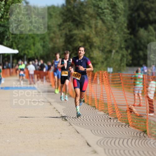 07.09.2025 - 19. Norderstedt Triathlon Michael Strokosch http://msf.ph/oto/8809235 07.09.2025 11:36:34 Laufen 1166, 1177 meine-sportfotos.de