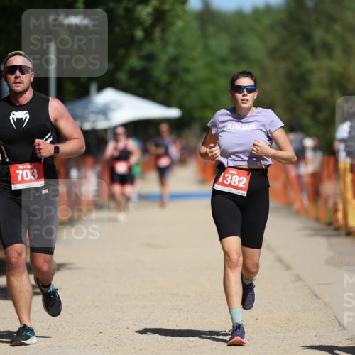 07.09.2025 - 19. Norderstedt Triathlon Michael Strokosch http://msf.ph/oto/8809238 07.09.2025 12:46:07 Laufen 703, 1370, 1382 meine-sportfotos.de