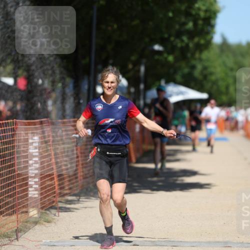 07.09.2025 - 19. Norderstedt Triathlon Michael Strokosch http://msf.ph/oto/8809243 07.09.2025 13:23:23 Laufen 274, 343, 799, 855 meine-sportfotos.de