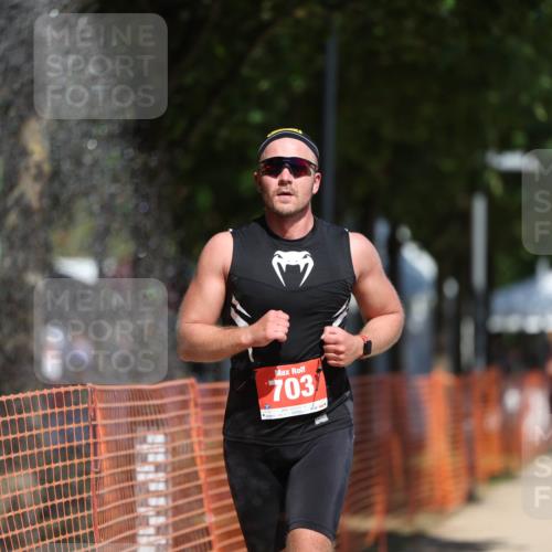07.09.2025 - 19. Norderstedt Triathlon Michael Strokosch http://msf.ph/oto/8809258 07.09.2025 12:46:08 Laufen 703, 1370, 1382 meine-sportfotos.de