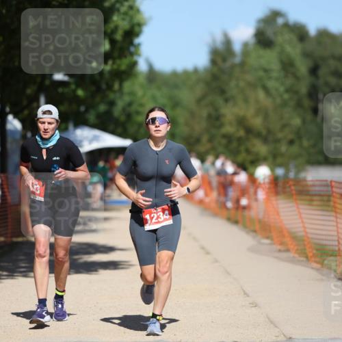 07.09.2025 - 19. Norderstedt Triathlon Michael Strokosch http://msf.ph/oto/8809345 07.09.2025 13:23:38 Laufen 174, 183, 1234 meine-sportfotos.de