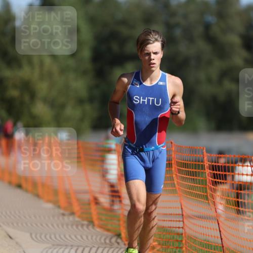 07.09.2025 - 19. Norderstedt Triathlon Michael Strokosch http://msf.ph/oto/8809370 07.09.2025 11:36:43 Laufen 1165, 1166, 1177 meine-sportfotos.de