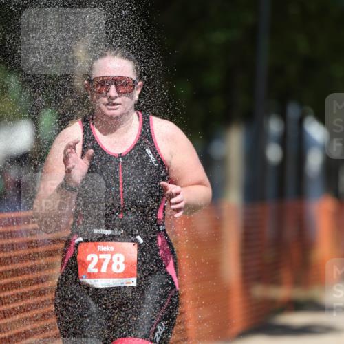 07.09.2025 - 19. Norderstedt Triathlon Michael Strokosch http://msf.ph/oto/8809381 07.09.2025 12:46:24 Laufen 278, 695, 728, 1233 meine-sportfotos.de