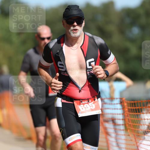 07.09.2025 - 19. Norderstedt Triathlon Michael Strokosch http://msf.ph/oto/8809392 07.09.2025 12:46:25 Laufen 278, 695, 728, 838, 1233 meine-sportfotos.de