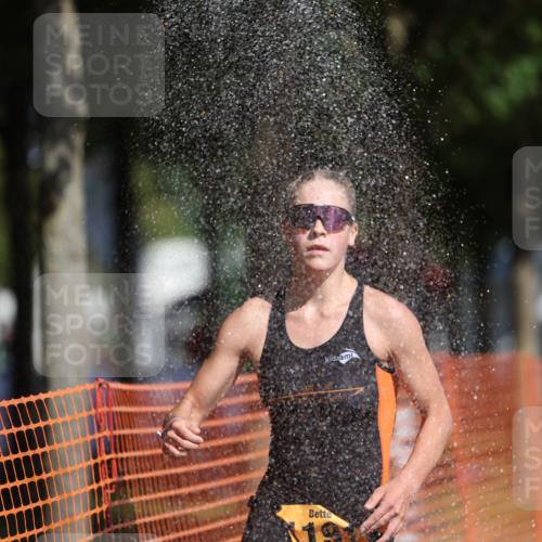07.09.2025 - 19. Norderstedt Triathlon Michael Strokosch http://msf.ph/oto/8809503 07.09.2025 11:37:08 Laufen 1191 meine-sportfotos.de