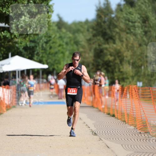 07.09.2025 - 19. Norderstedt Triathlon Michael Strokosch http://msf.ph/oto/8809531 07.09.2025 11:37:25 Laufen 774 meine-sportfotos.de